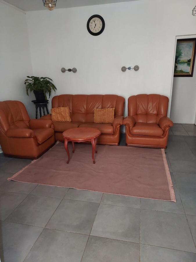 Appartement Meuble Avec Deux Chambres Moulins  Eksteriør bilde