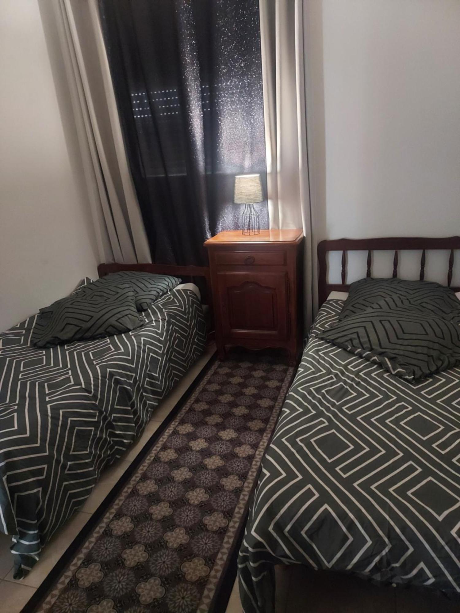 Appartement Meuble Avec Deux Chambres Moulins  Eksteriør bilde