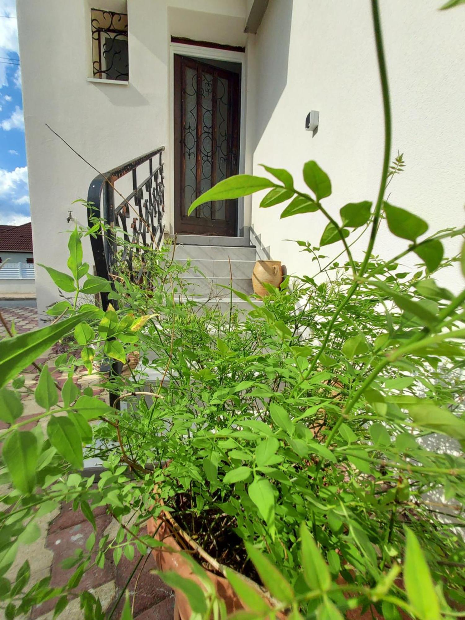 Appartement Meuble Avec Deux Chambres Moulins  Eksteriør bilde